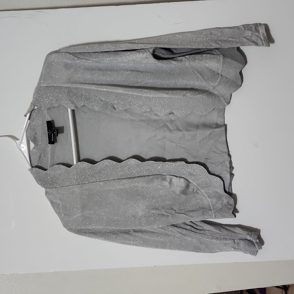 Scalloped Short cardigan